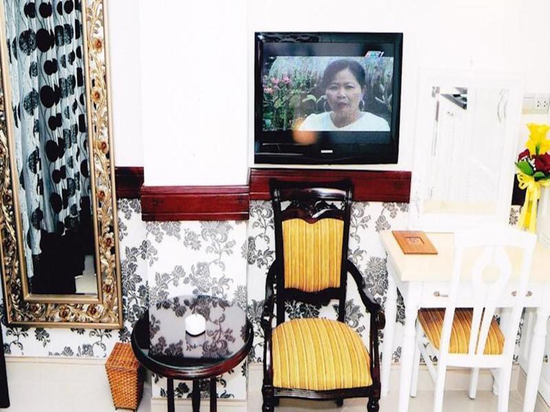 Hoang Thanh Thuy Airport Hotel 2 - Gan Am Thuc Dem Cho Hoang Hoa Tham Хошимін Екстер'єр фото