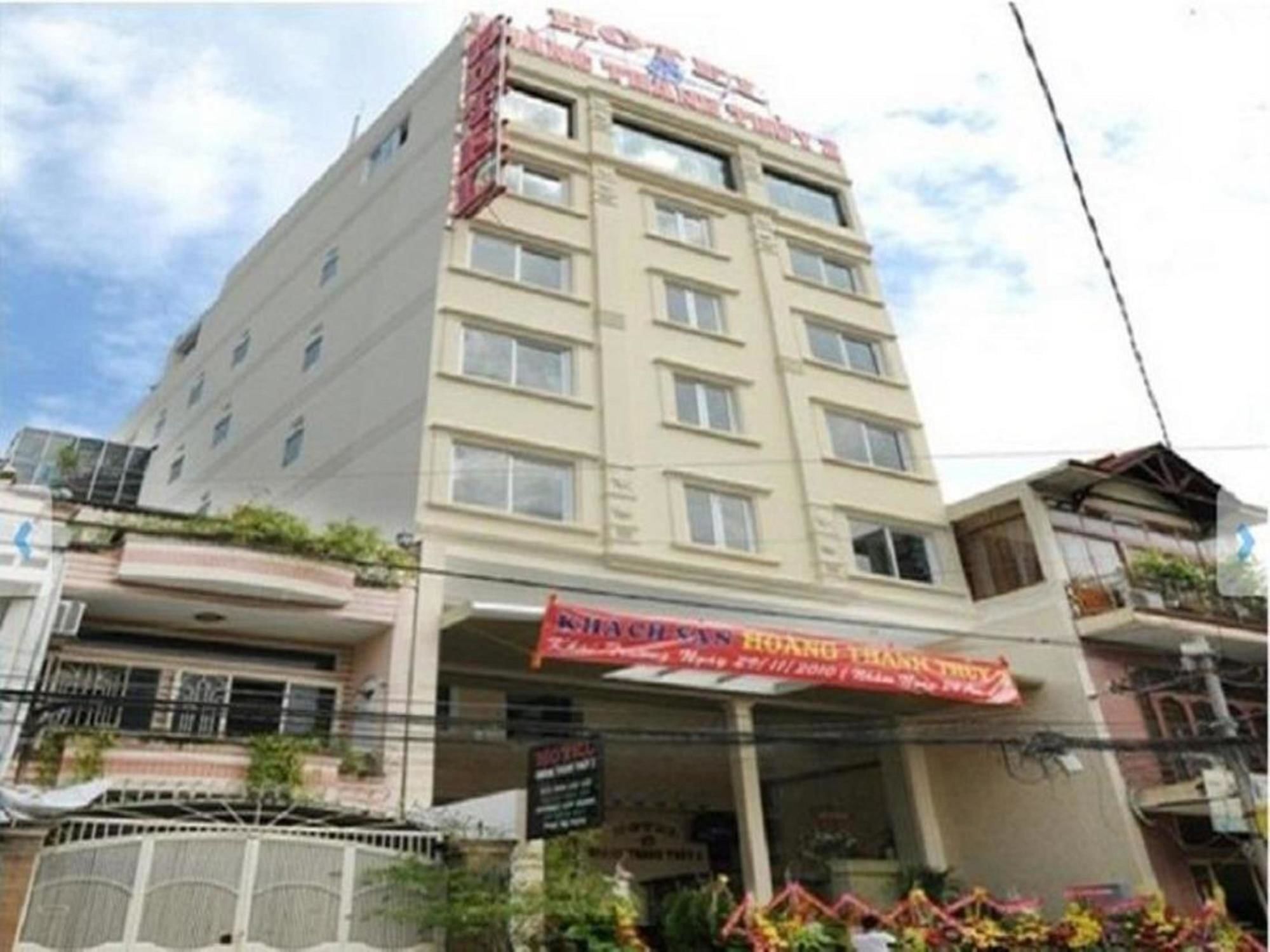 Hoang Thanh Thuy Airport Hotel 2 - Gan Am Thuc Dem Cho Hoang Hoa Tham Хошимін Екстер'єр фото